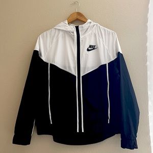 NIKE windbreaker windrunner jacket